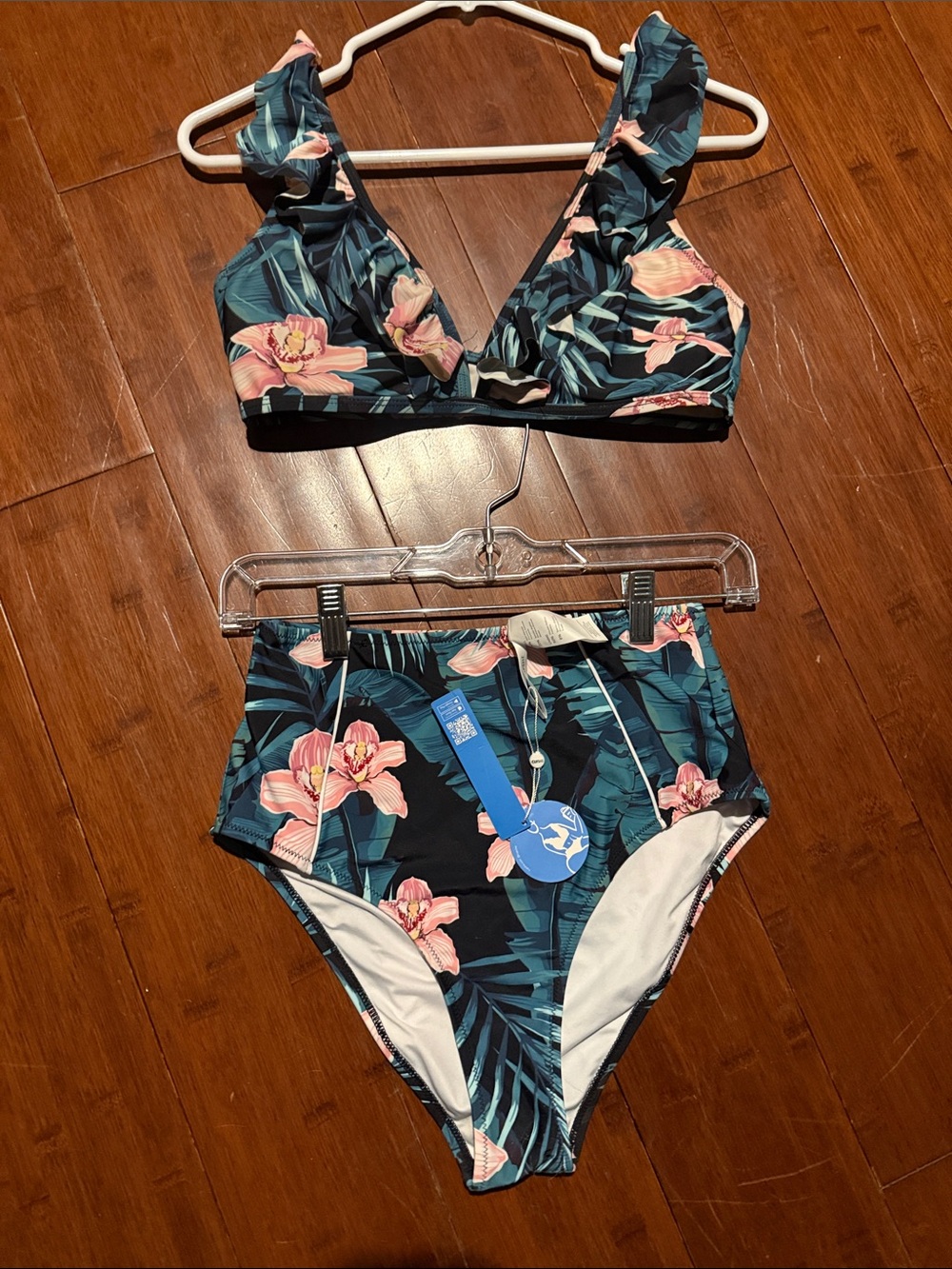 Cupshe Navy Floral Ruffle Bikini Set with Pink Blooms